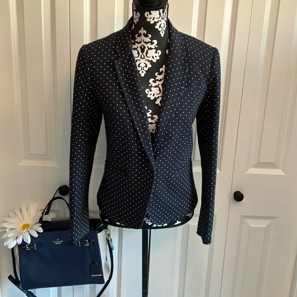 Banana Republic navy and white dot lined schoolboy blazer.